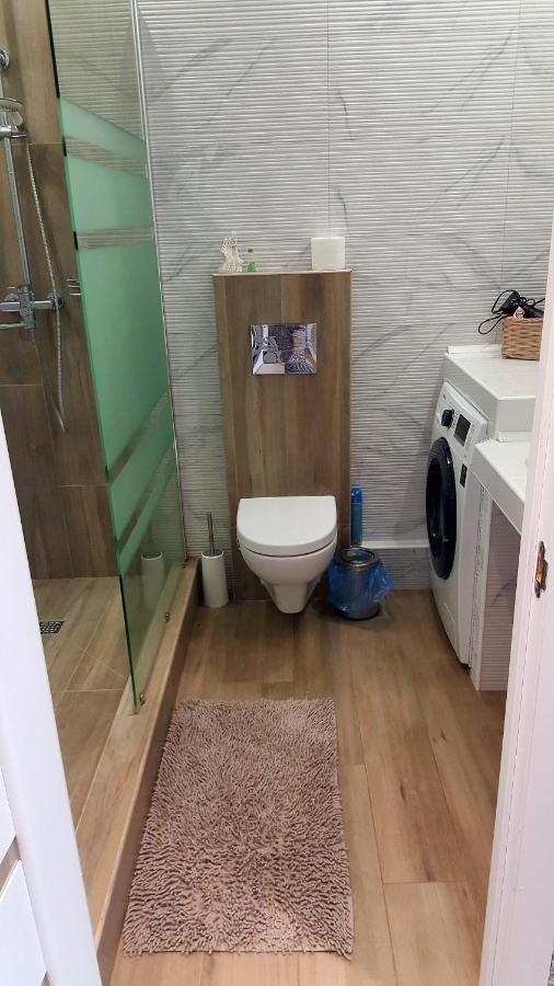 Апартаменты У Софиевского Парка, Тищика 6-Б Uman Bagian luar foto